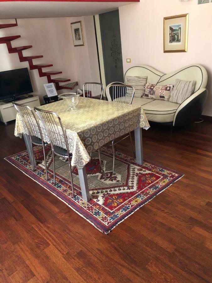 Zappala' Gemelli House Apartment Catania Bagian luar foto